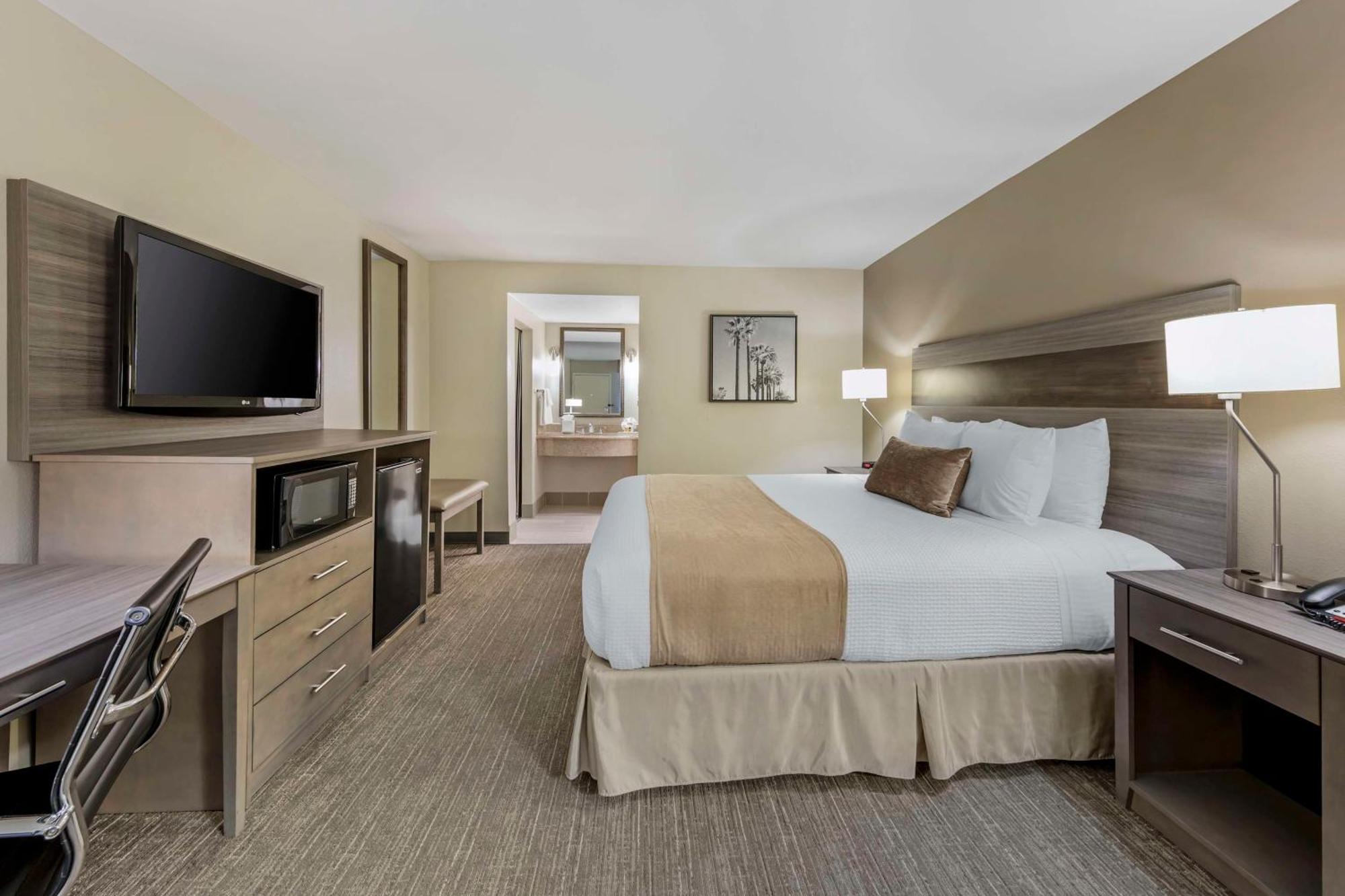 Best Western Plus Executive Inn Rowland Heights Bagian luar foto